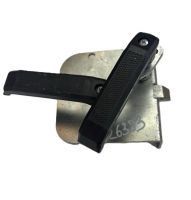 150.47.070-1А Замок двери Т-150 - Интернет-магазин тракторных запчастей Дизель-Техника, Екатеринбург